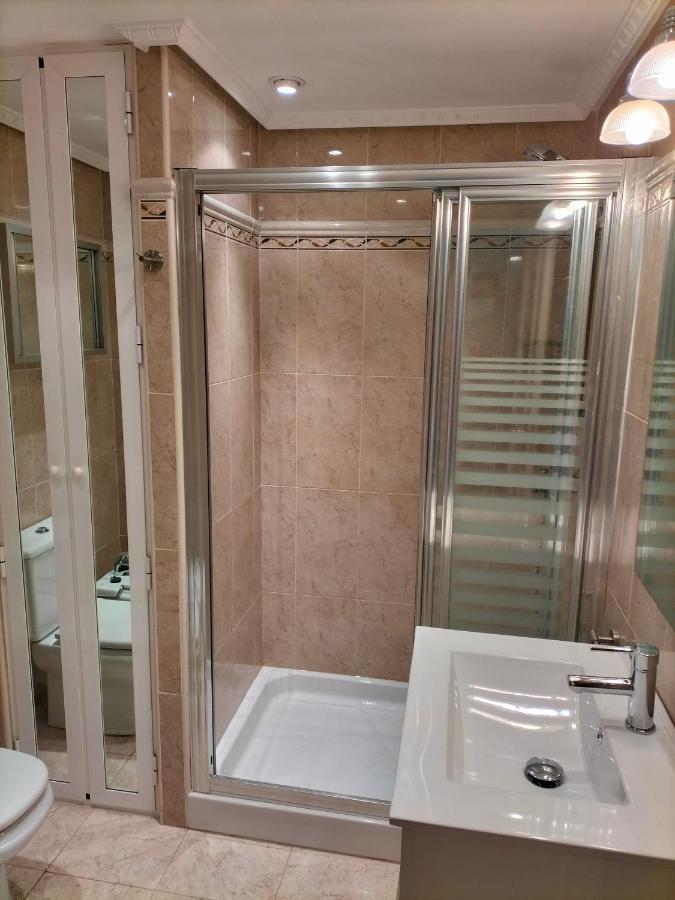 Apartamento 1ª Linea Playa Garaje Piscinas Terraza Torremolinos